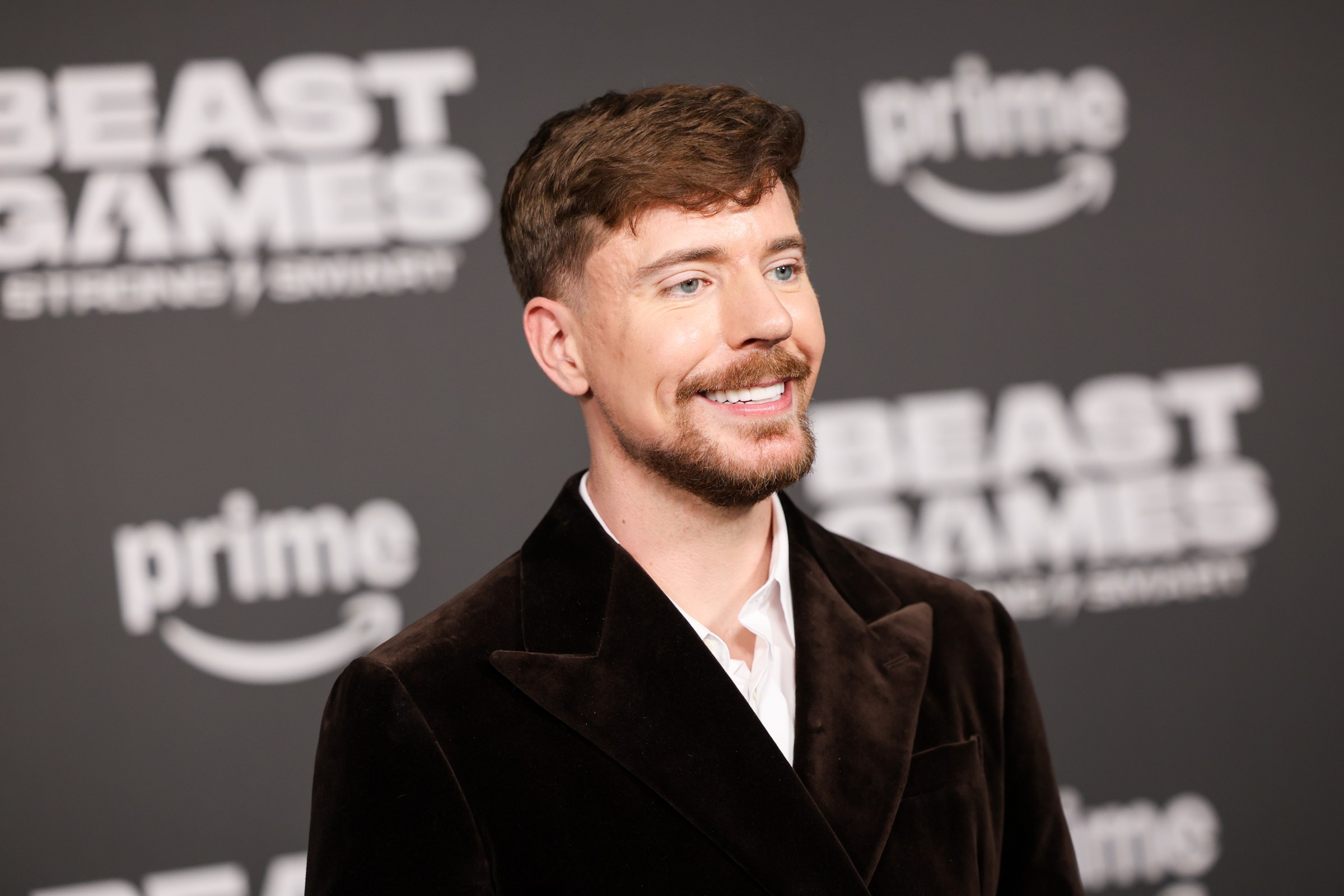 谷歌与 MrBeast 达成多年合作，推广 Gemini 与健康产品