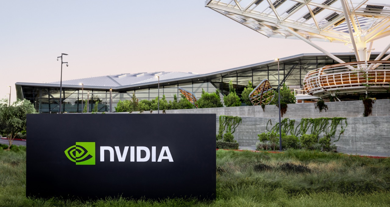 NVIDIA 推出新商业模式,与资本合作加速 AI 算力基础设施部署