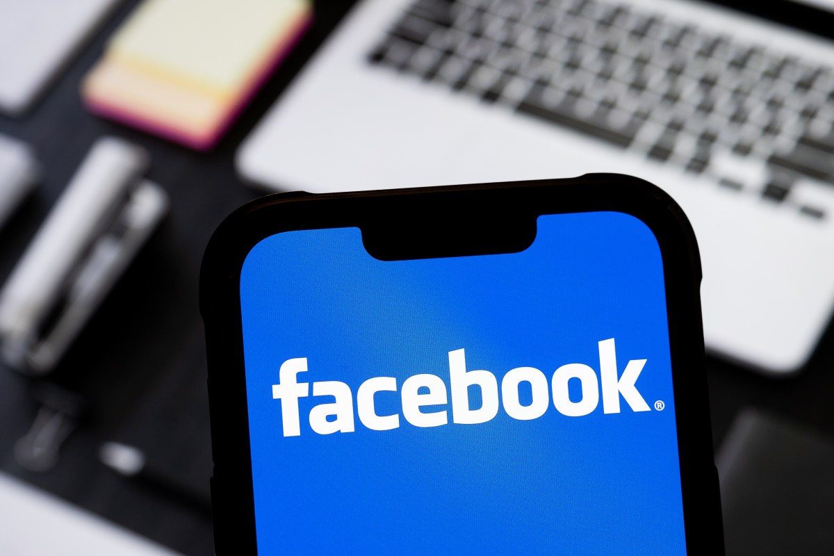 Facebook 面向创作者推出 AI 伴侣应用