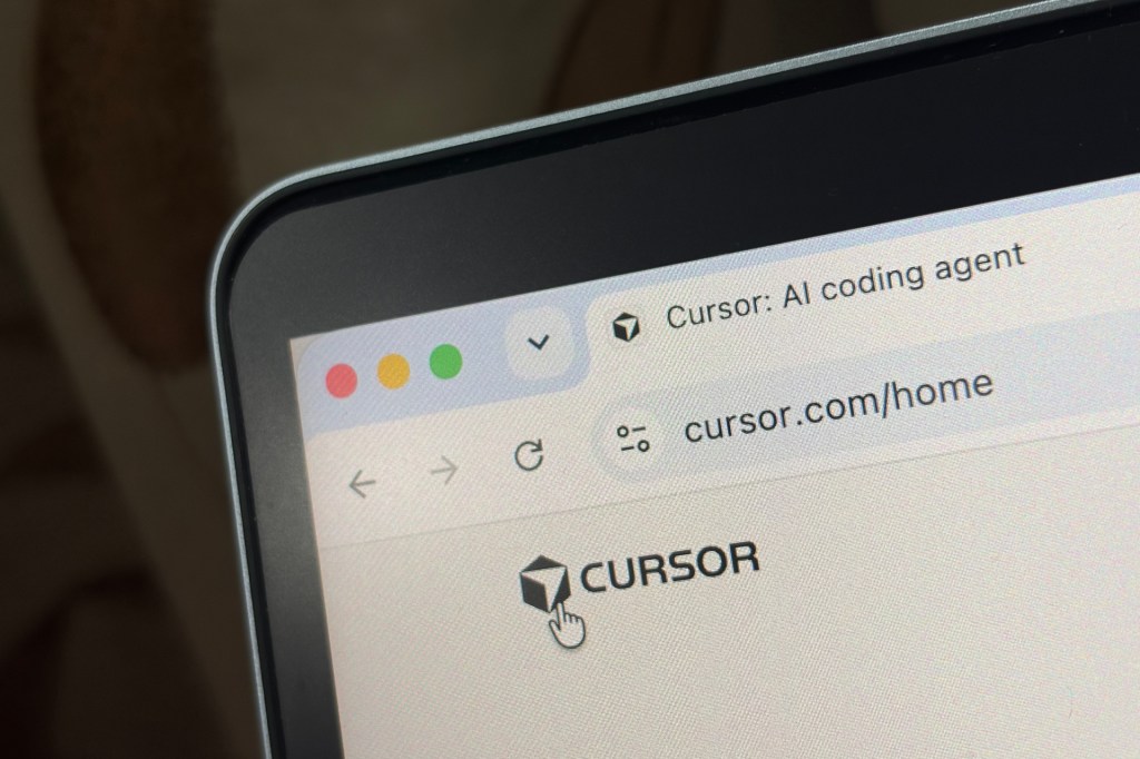 SpaceX 完成对 AI 编程公司 Cursor 的收购