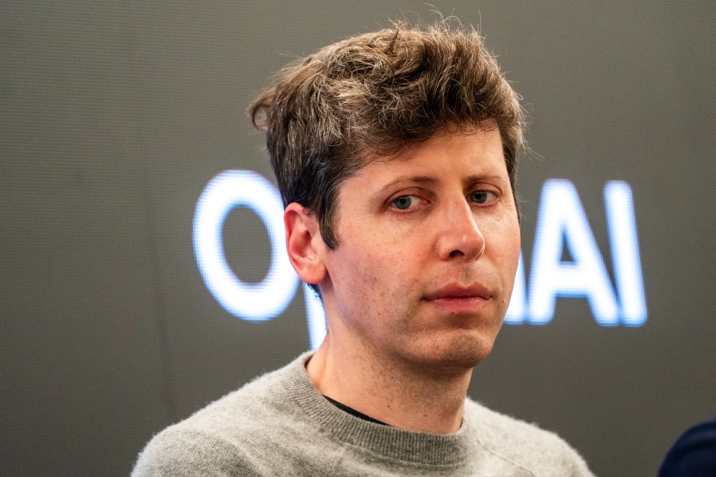 OpenAI 据报洽谈 300 亿美元融资，估值约 1.4 万亿美元