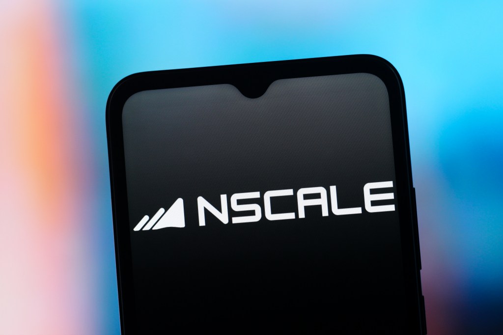 英国 AI 云厂商 Nscale 上市前完成 33.6 亿美元可转债融资