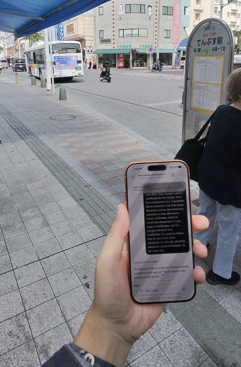 作者分享使用 Codex 在 iPhone 上远程控制 Mac 处理代码