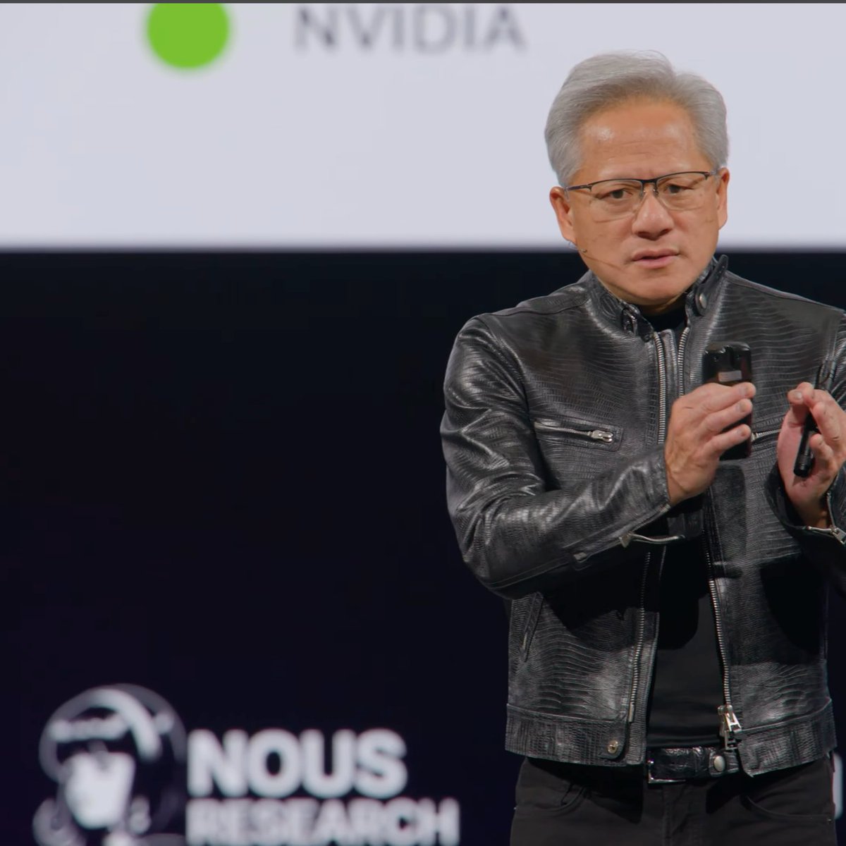 NousResearch 发布 Aura