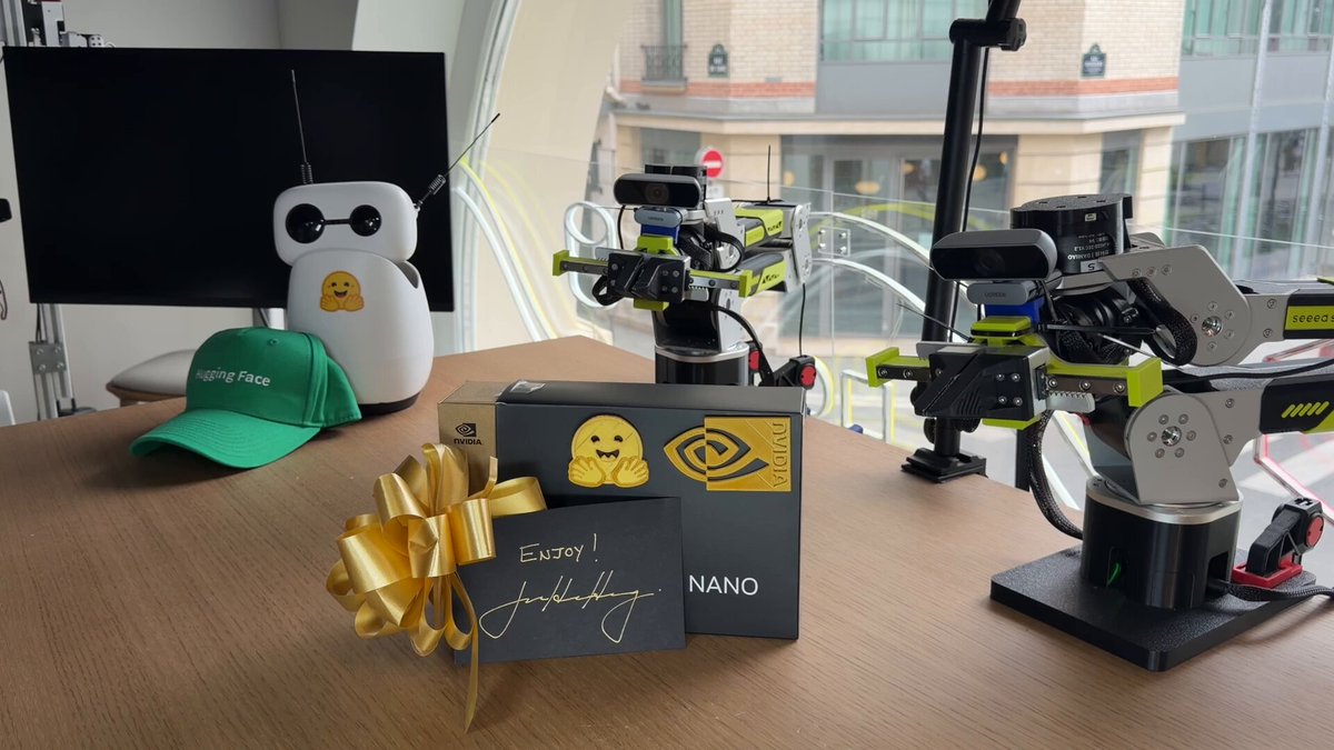 NVIDIA与HuggingFace合作，LeRobot强调开放多平台开发。