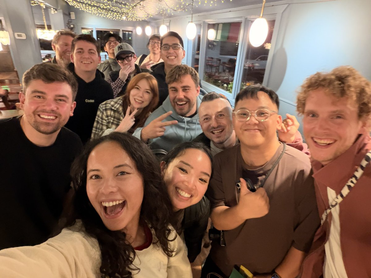 OpenAI Codex 大使从全球各地赶来参加 DevDay 活动。