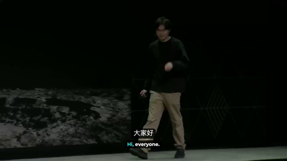 杨植麟演讲：月之暗面革新AI训练基础组件