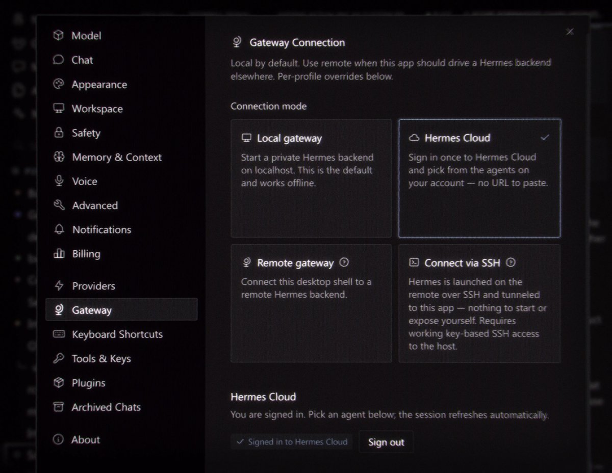 Hermes Desktop可接入Hermes Cloud agent，实现跨设备持续运行。